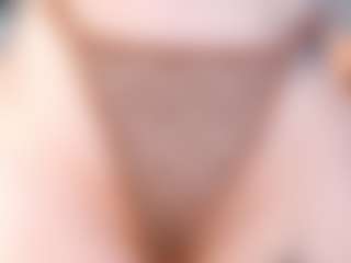 Ayla-Diaz's Live Sex Cam Show