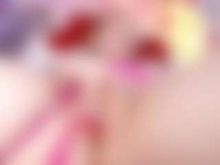 Live cam show with Ayla-Diaz - Facial Piercings on madthumbs