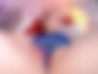 Live cam show with Ayla-Diaz - Double Penetration on fapnchat