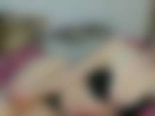 BellaSkyex's Live Sex Cam Show