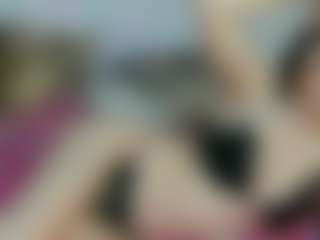 BellaSkyex's Live Sex Cam Show