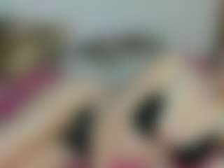 BellaSkyex's Live Sex Cam Show
