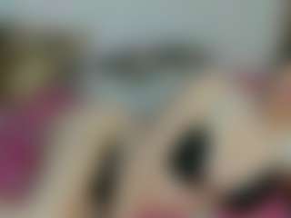 BellaSkyex's Live Sex Cam Show