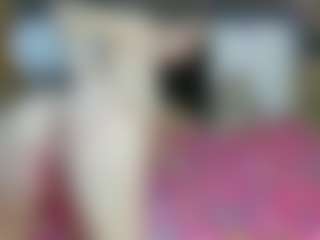 BellaSkyex's Live Sex Cam Show