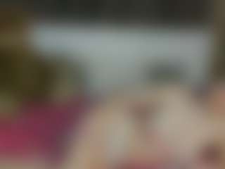 Live cam show with BellaSkyex - Thin on livesexfox.com