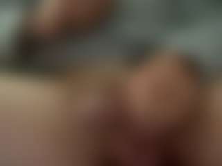Idun00's Live Sex Cam Show