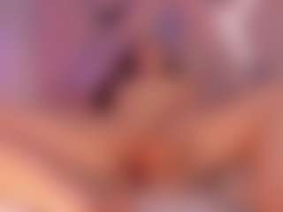 Live cam show with victoriabecker - Striptease MILF on TottyGirls