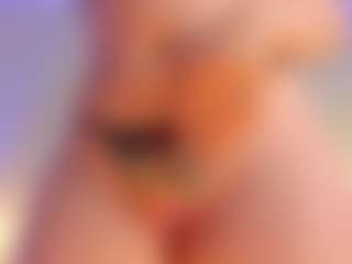 Live cam show with victoriabecker - Mature on milfzrlive.com