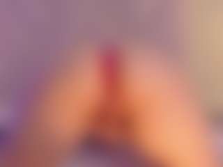 Live cam show with victoriabecker - Fingering MILF on Mixed Magazine Live