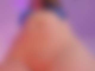 Live cam show with victoriabecker - Fetish MILF on Camsoda