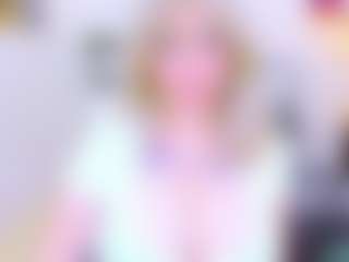 Live cam show with xExpensiveCandyx - Big Tits on livesuperchat.net
