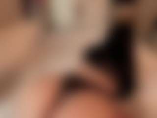 ZULEYKA SANTIAGO's Live Sex Cam Show
