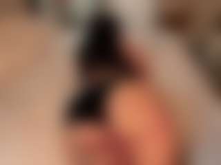 ZULEYKA SANTIAGO's Live Sex Cam Show