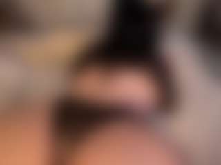 ZULEYKA SANTIAGO's Live Sex Cam Show