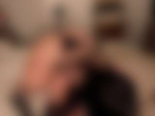 ZULEYKA SANTIAGO's Live Sex Cam Show