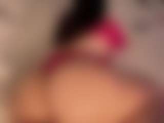 ZULEYKA SANTIAGO's Live Sex Cam Show