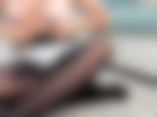 Live cam show with Kokethaa - Living Room on liverealitysex.com
