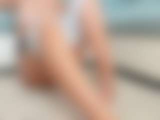 Live cam show with Kokethaa - Living Room on parknlotfishbdy