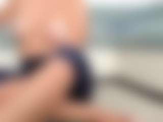 Live-camshow met Kokethaa - Grey Eyes op Camsoda