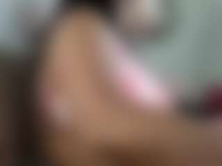 Live cam show with MadamG - Mobile on Camsoda