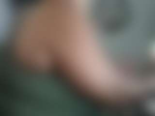 MadamG's Live Sex Cam Show