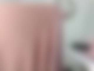 Live cam show with MadamG - Mobile on Mixed Magazine Live