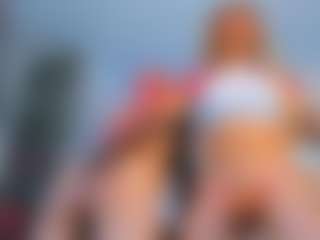 sexycouplebitches's Live Sex Cam Show