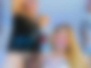 sexycouplebitches's Live Sex Cam Show