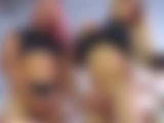 sexycouplebitches's Live Sex Cam Show