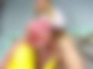 Show live cam dengan sexycouplebitches - Tease di Camsoda
