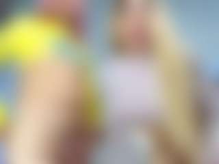 sexycouplebitches's Live Sex Cam Show