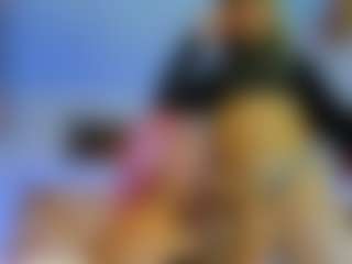 Live cam show with sexycouplebitches - Self Suck on Milf Play