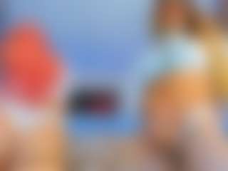 sexycouplebitches's Live Sex Cam Show