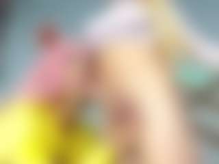 sexycouplebitches's Live Sex Cam Show