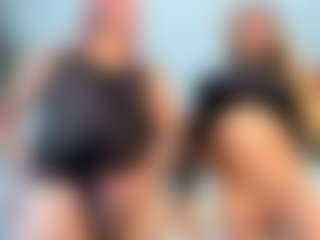 sexycouplebitches's Live Sex Cam Show