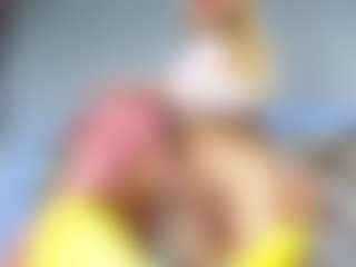 sexycouplebitches's Live Sex Cam Show