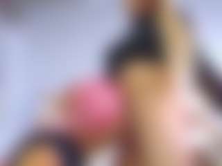 sexycouplebitches's Live Sex Cam Show