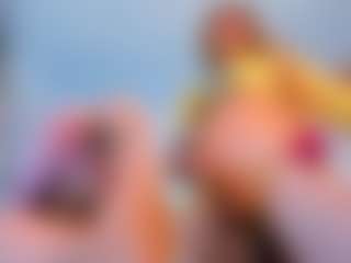 Live cam show with sexycouplebitches - Latina on nudelive.tv | colombia