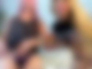 sexycouplebitches's Live Sex Cam Show