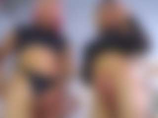 Live cam show with sexycouplebitches - HD on Soda Cam