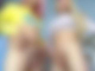sexycouplebitches's Live Sex Cam Show