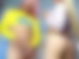 sexycouplebitches's Live Sex Cam Show