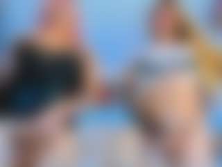 sexycouplebitches's Live Sex Cam Show