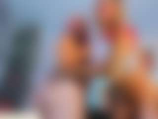 sexycouplebitches's Live Sex Cam Show