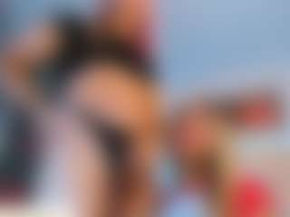 sexycouplebitches's Live Sex Cam Show