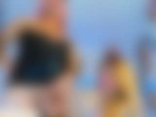 sexycouplebitches's Live Sex Cam Show