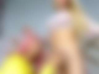 Live cam show with sexycouplebitches - Tease on Camsoda