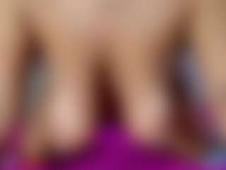 Live cam show with abby-pratt - Striptease on madthumbs