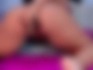 Live cam show with abby-pratt - Body Massage on Milfs Live