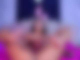 Live cam show with abby-pratt - Striptease on madthumbs